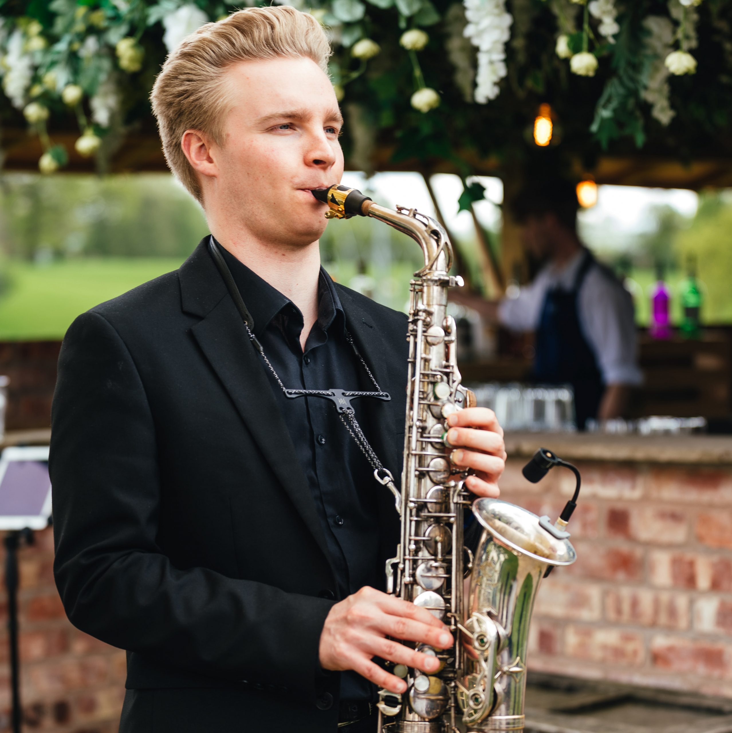Dan Saxophone Dan Saxophone